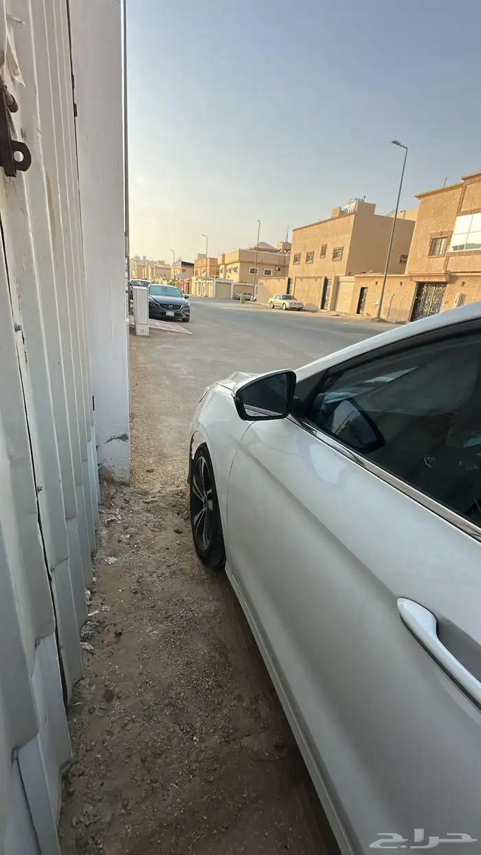 سلام عليكم مساء الخير اعرض لكم جيلي بينراي موديل 2020 6