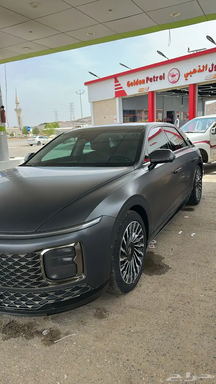 هيونداي ازيرا 2024 للتقبيل 8