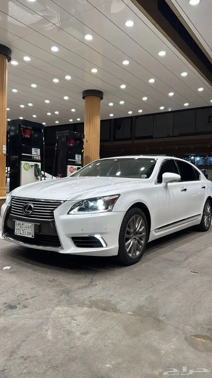 لكزس الملكهLS460L 2014 سعودي الموقع بيشه 0