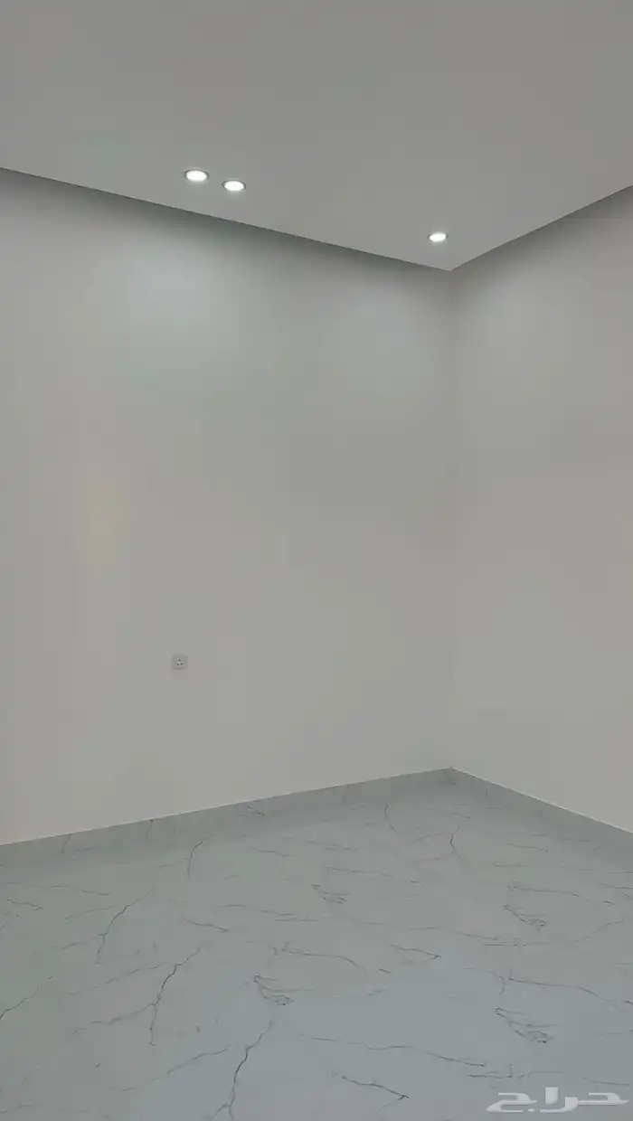 شقق عزاب للايجار 1