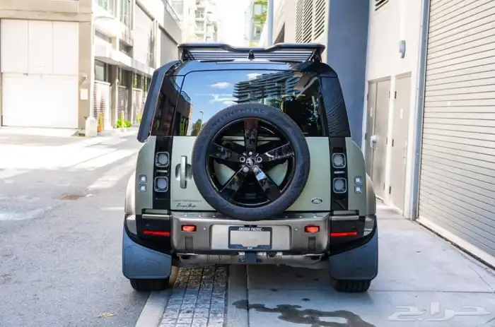 لاند روفر ديفندر Land Rover Defender 110 X P400 موديل 2023 2