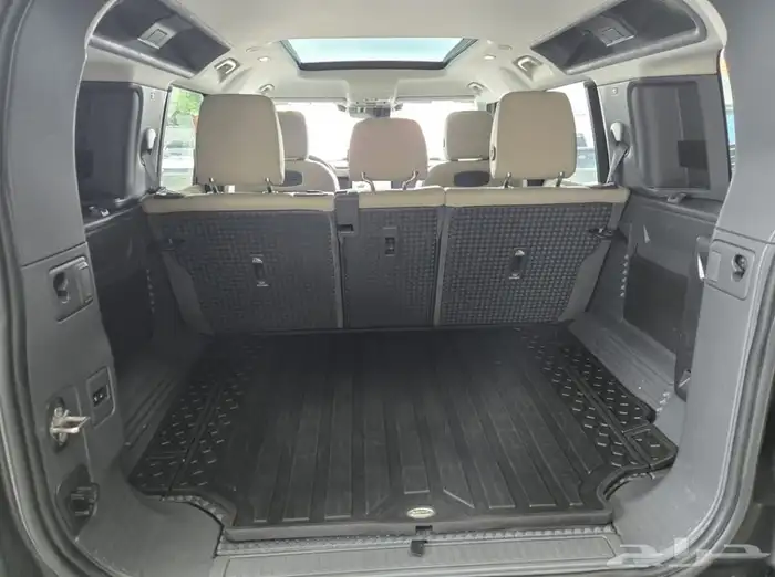 لاند روفر ديفندر Land Rover Defender 110 SE SUV موديل 2020 15