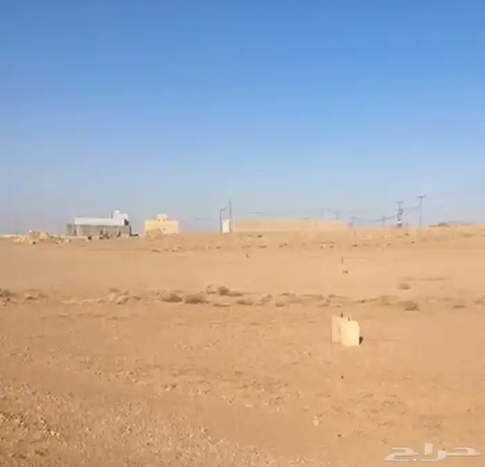 ارض للبيع بالزلفي حي الورود كامل الخدمات المساحه 724م 0