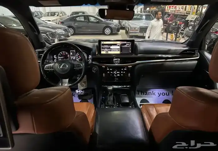 لكزس LX570 موديل 2018 فل كامل نضيف جدا 17