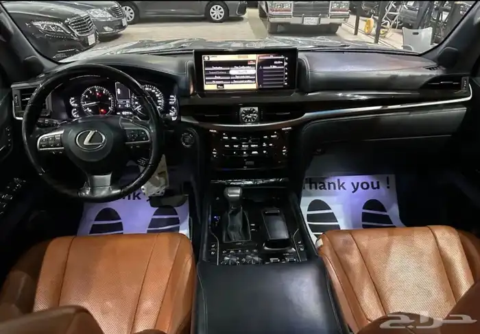 لكزس LX570 موديل 2018 فل كامل نضيف جدا 16