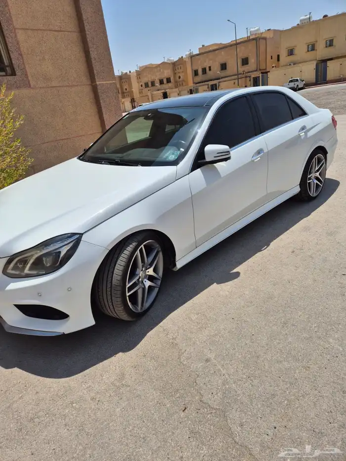 مرسيدس E300 1