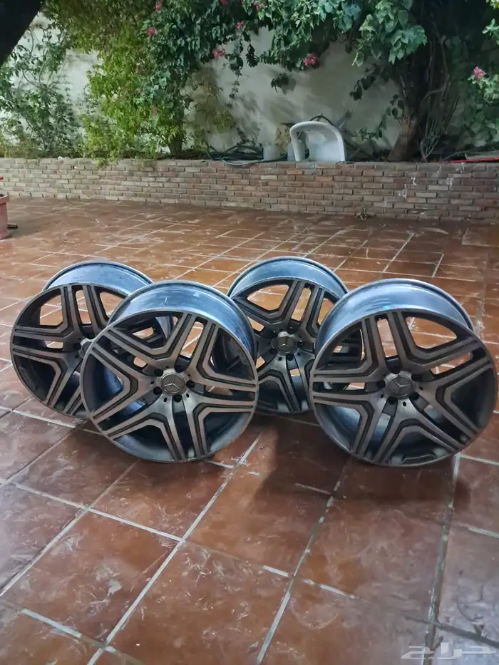 للبيع جنوط مرسيدس AMG مقاس 20 0