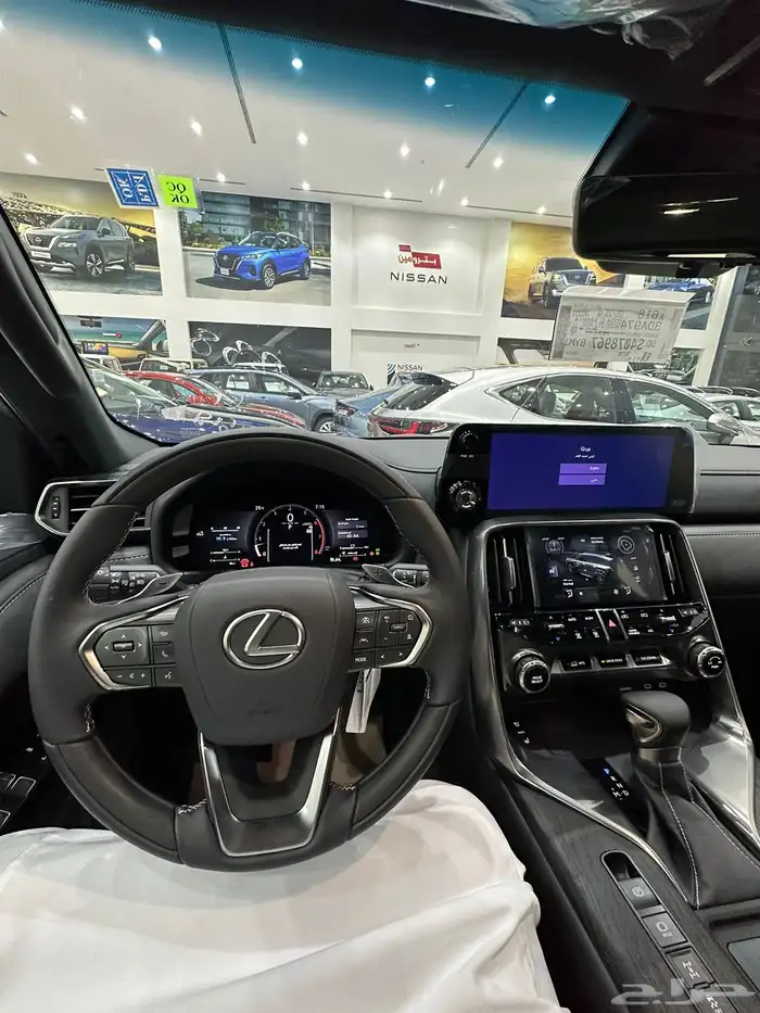 LX600 OT 2025 اصفار سعودي 8