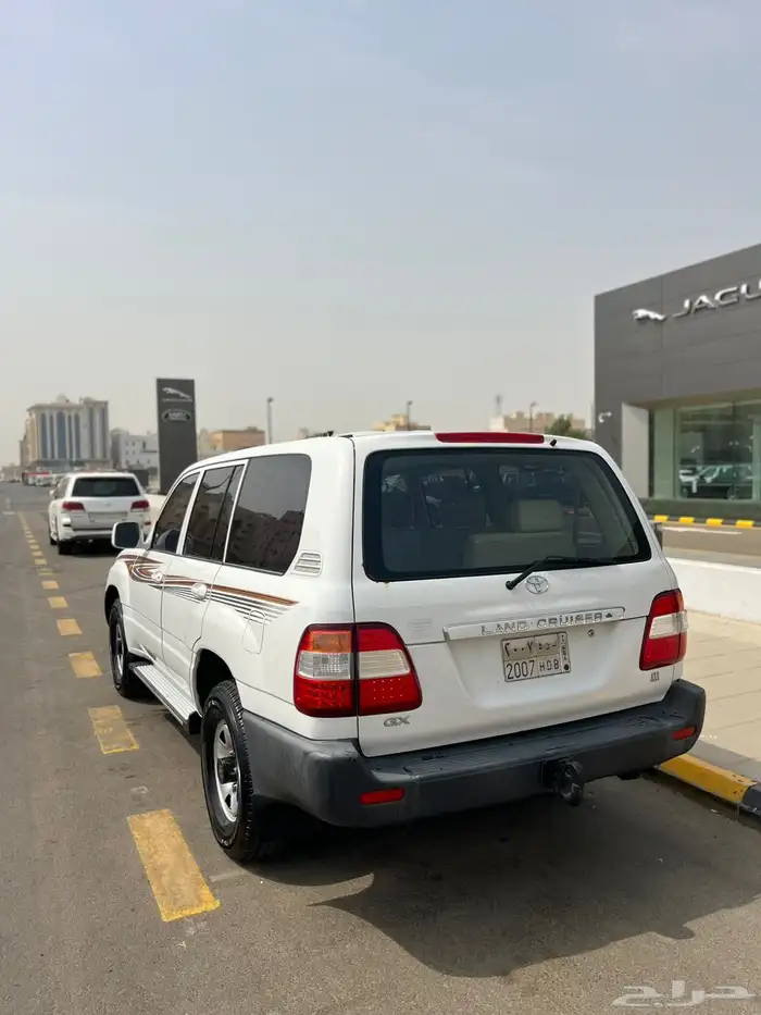 جيب لاندكروزر 2006 6