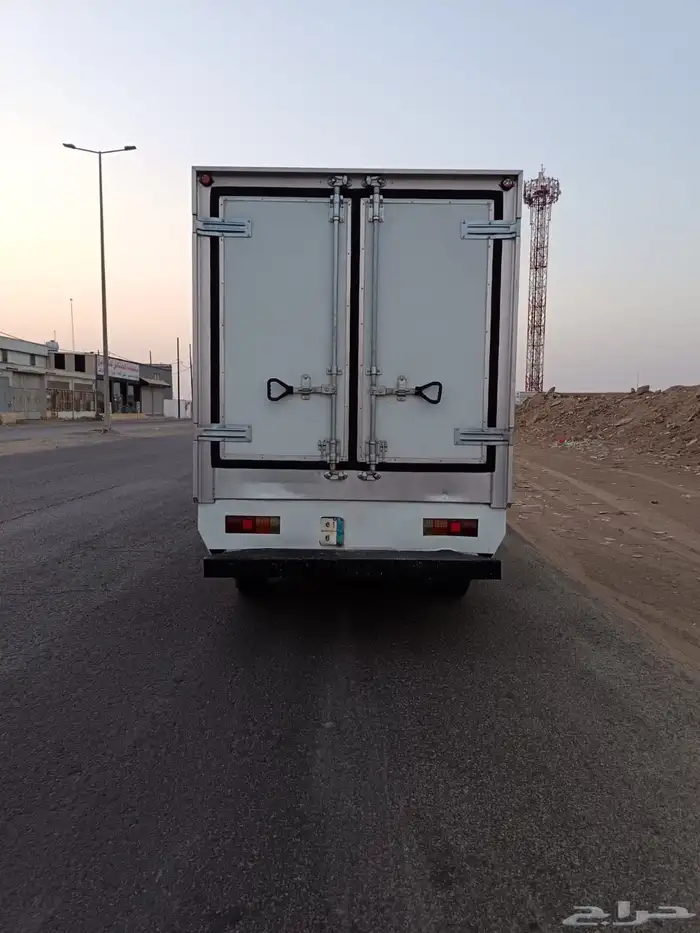 سيارة 4