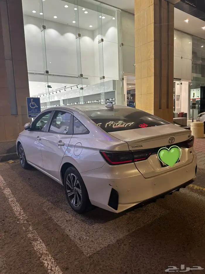 ياريس 2023 فل كامل ممشى 75 الف 2
