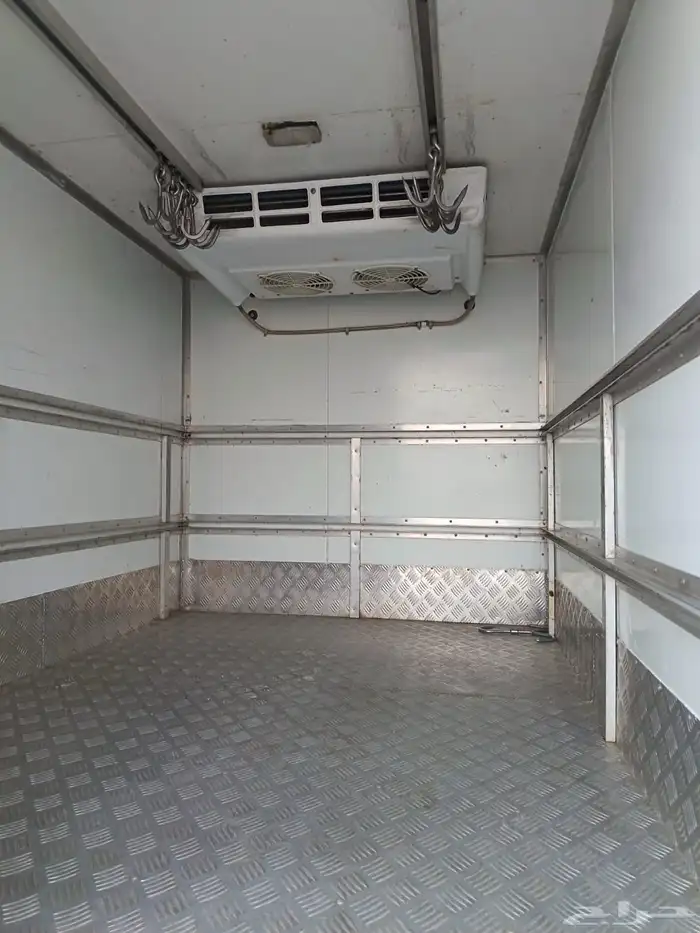 سيارة 2