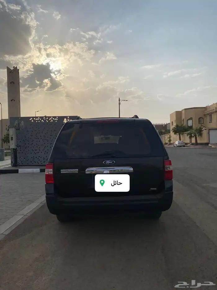 فورد اكسبديشن 2013 XLT سعودي (بدون دبل 4