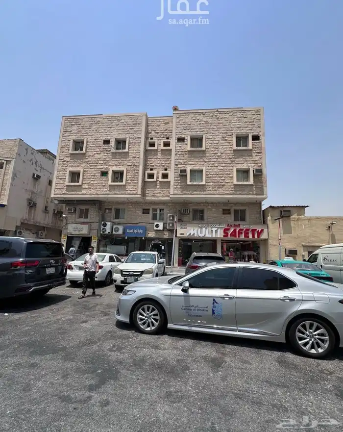 غرف وسويتات عمال للايجار حي العمامرة 0