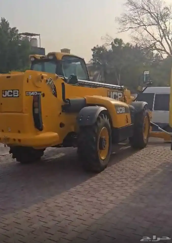 رافعه تلسكوب 2025JCB 0