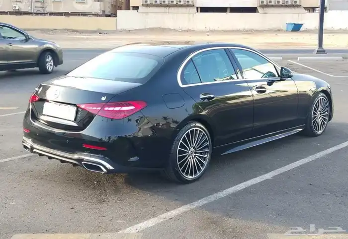 مرسيدس 2025 c200 فل كامل AMG جديده 25