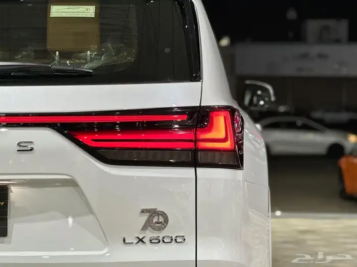 لكزس LX 600 BB موديل 2025 عداد 1000 كيلو فقط شبه جديد 6