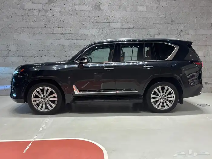 لكزس lx600 vip 15
