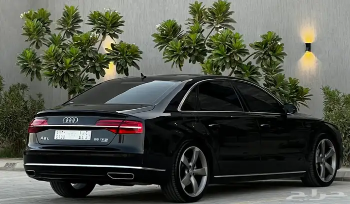 اودي A8 2015 فل كامل موتر مخزن ماشي 70 الف فقط شرط الفحص 13