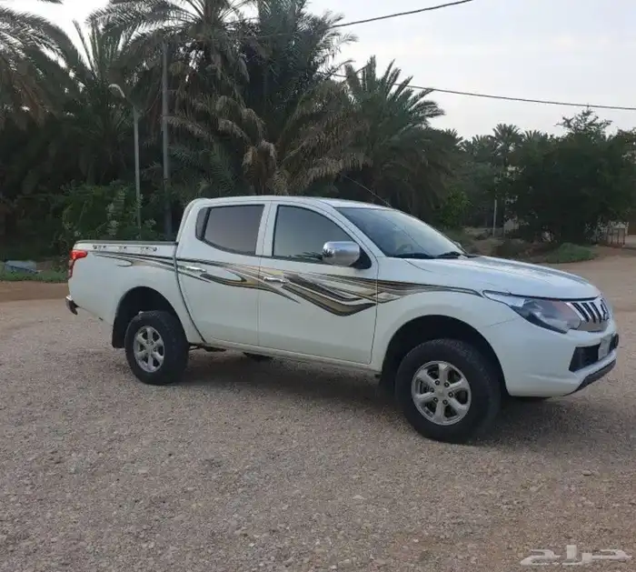 للبيع. سياره مستوبيشي. دبل غمارتين ديزل باسم المالك لأول. 0