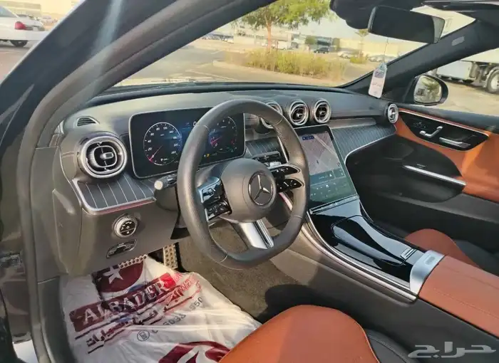 مرسيدس 2025 c200 فل كامل AMG جديده 34
