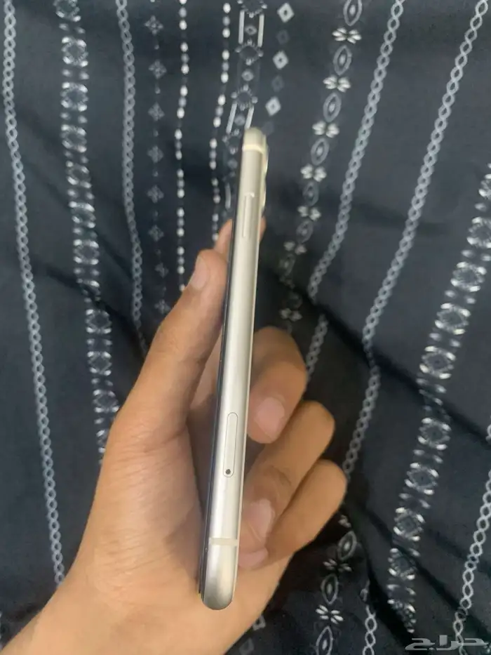 ايفون 11 2