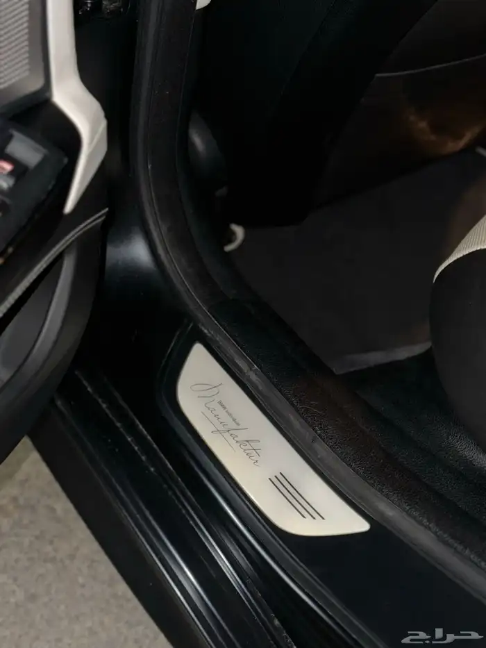 بي ام m6 30