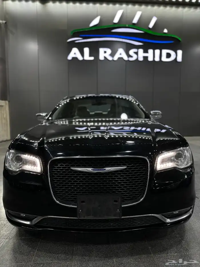 كرايزلر C300 اسود 2019 متوفر لدى معرض(عبيد الرشيدي) 14