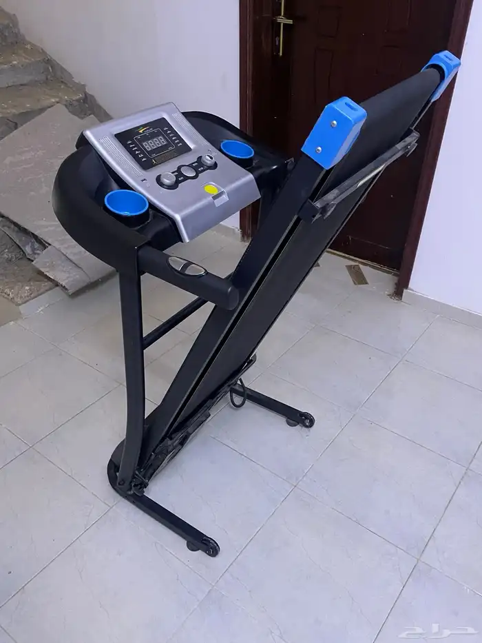 سير رياضي نضيف 0