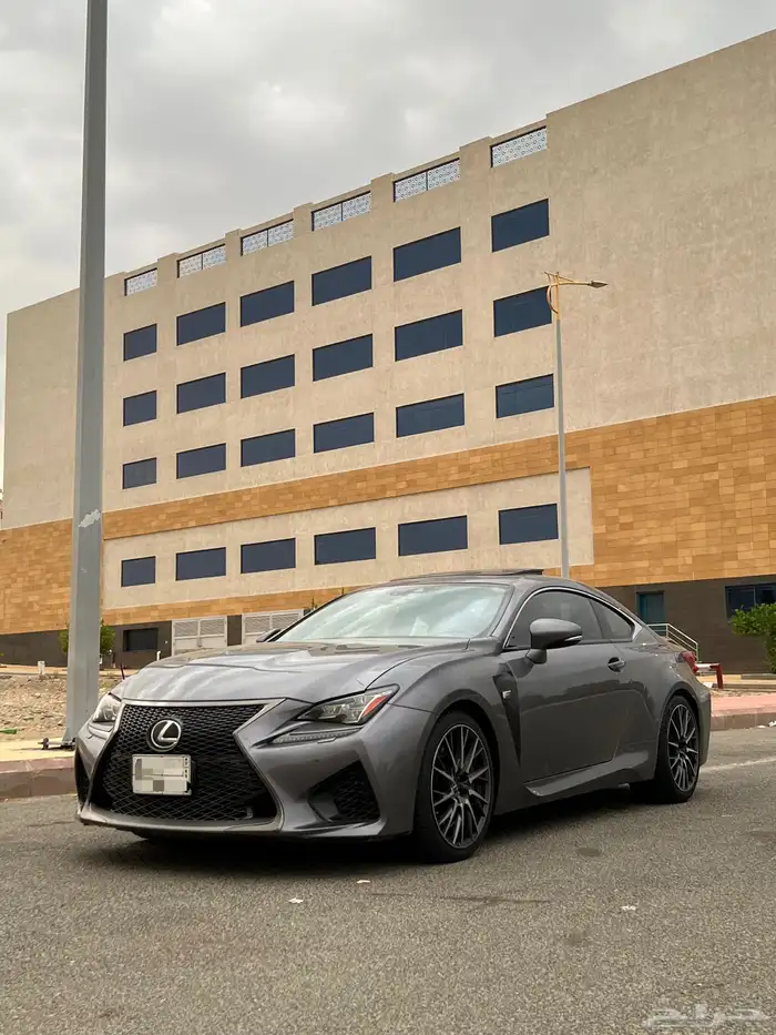 لكزس RC F 2015 1