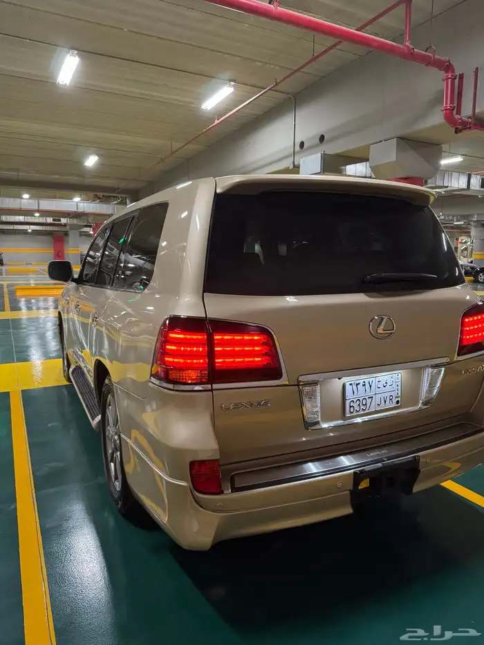 جيب لكزس LX570 2010 فل كامل DD 1