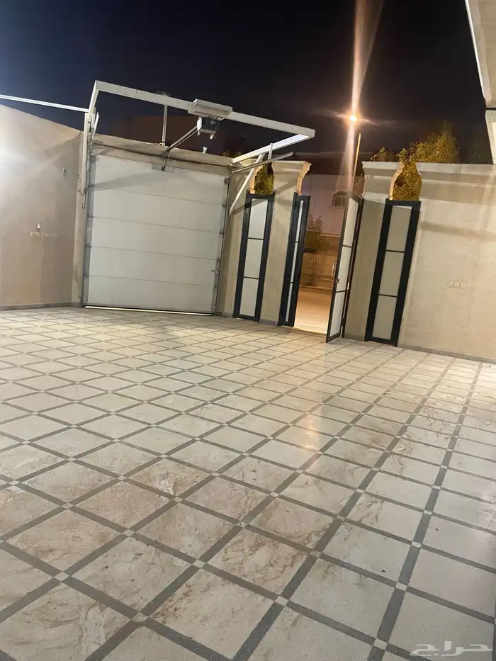 فيلا فاخره للايجار في حي النهضة خلف لولو 0