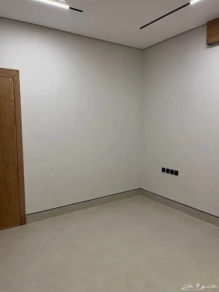 دوبلكس تصميم مودرن في بداية المهدية مساحة 200 م 6