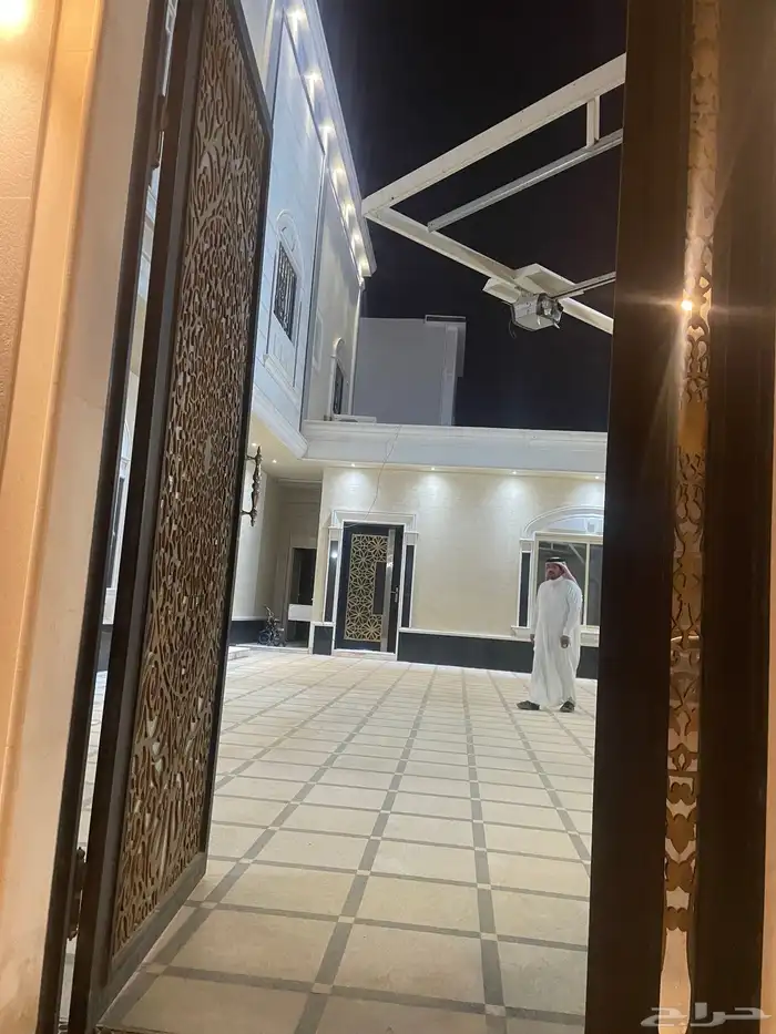 فيلا فاخره للايجار في حي النهضة خلف لولو 1