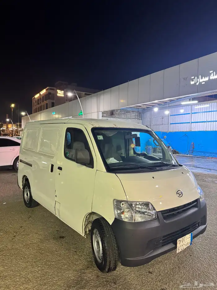 ديهاتسو مايكرو باص 3