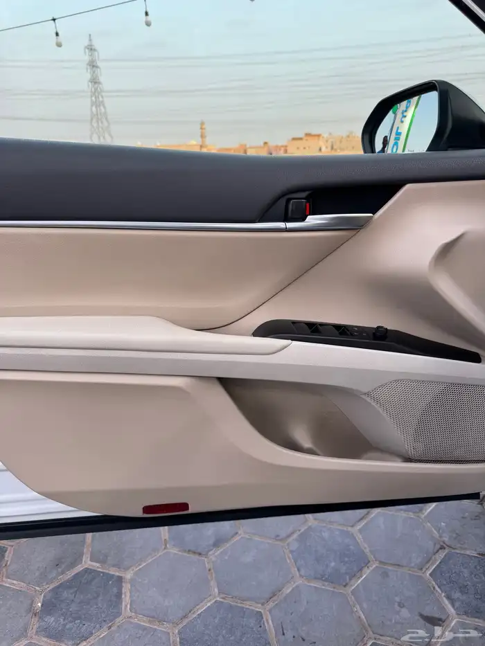 كامري 2023 LE 12