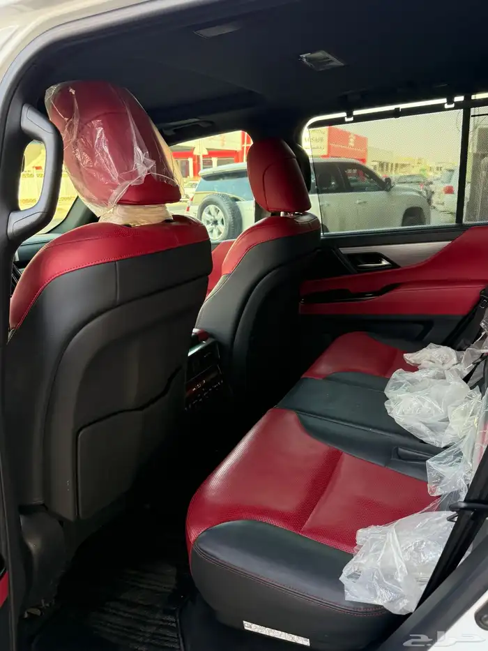 لكزس LX600 2024 عداد 50 الف وارد الساير اف سبورت 14