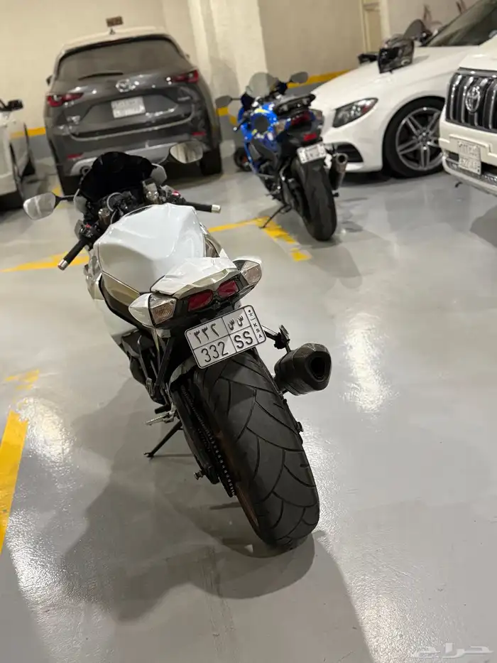 دباب gsxR1000 2009 2