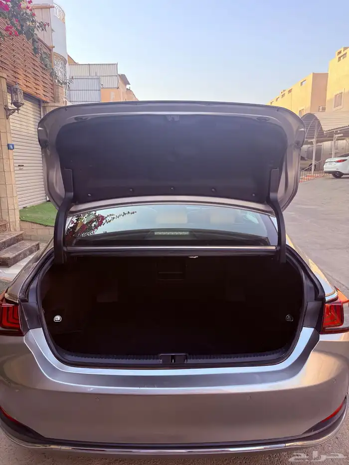 لكزس es300 مالك اول عبداللطيف 2022 11