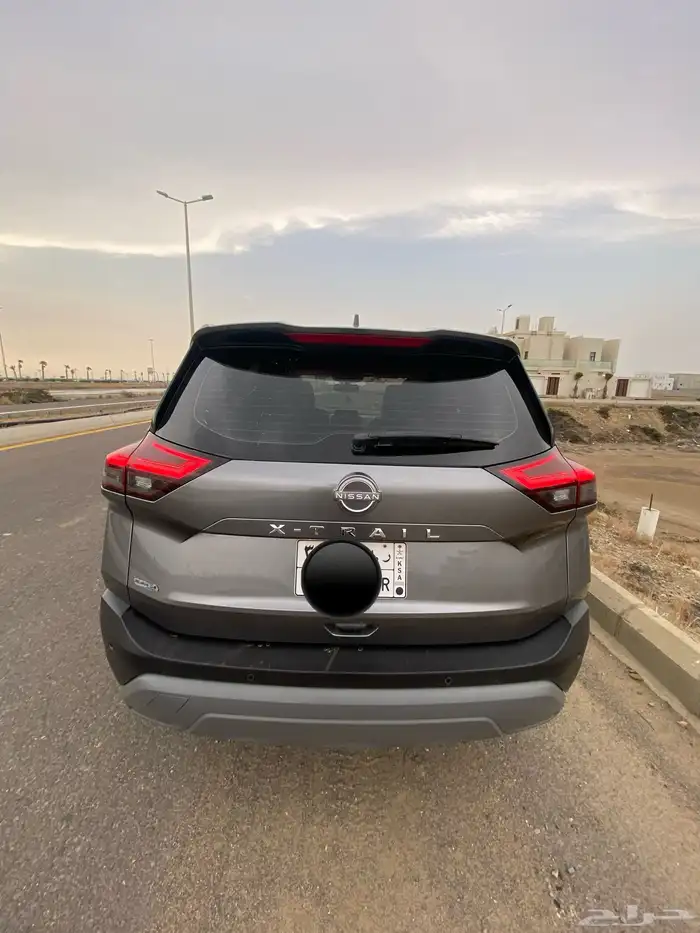 للبيع سيارة نيسان اكس تريل 2023 SV 6