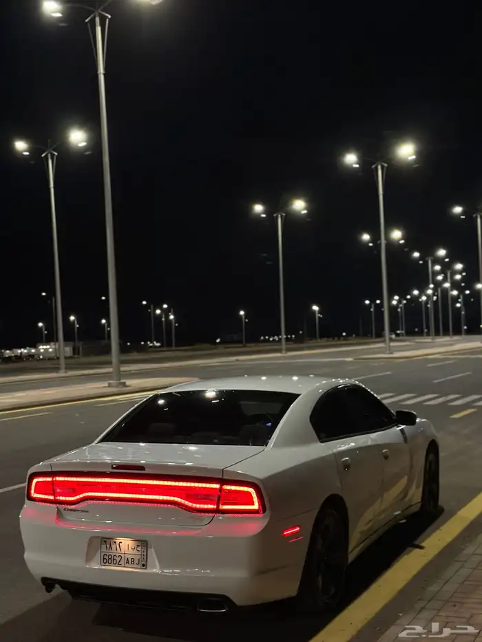 دودج تشارجر 0