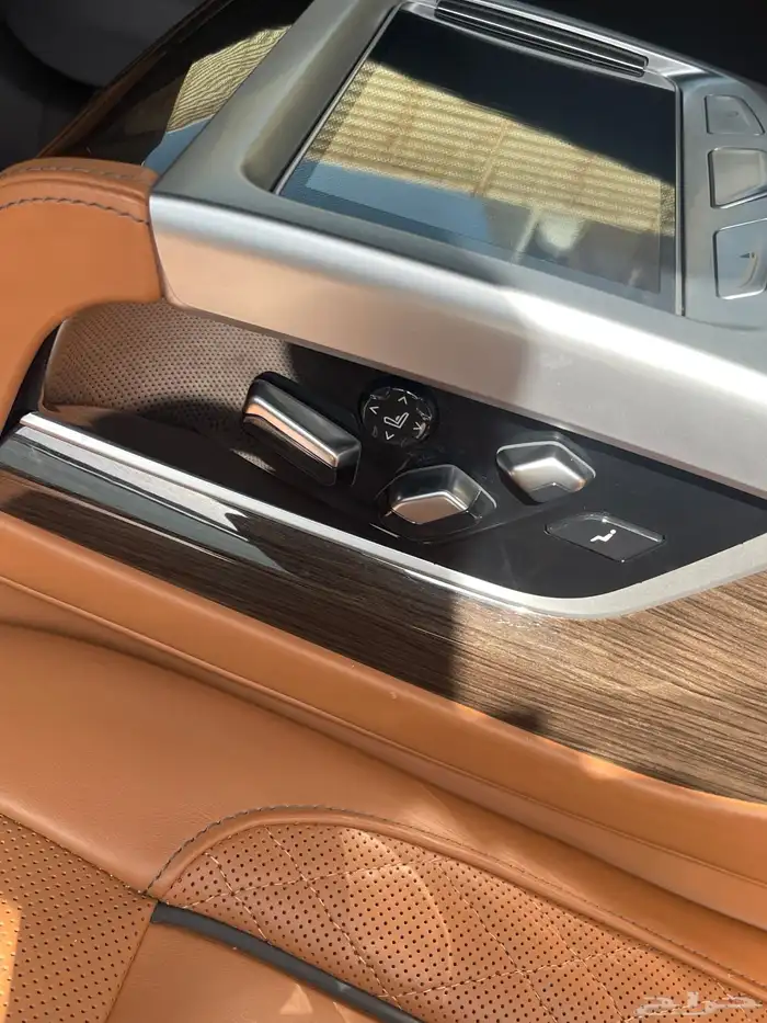 BMW 740LI ناغي 2020 صيانه وكاله 11