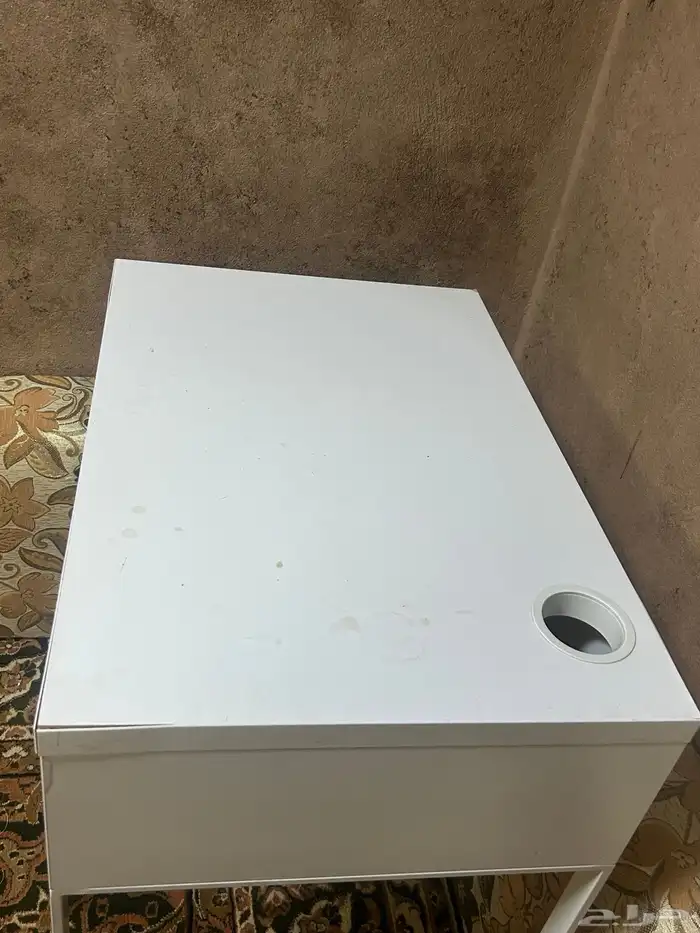 طاوله لدراسة 1