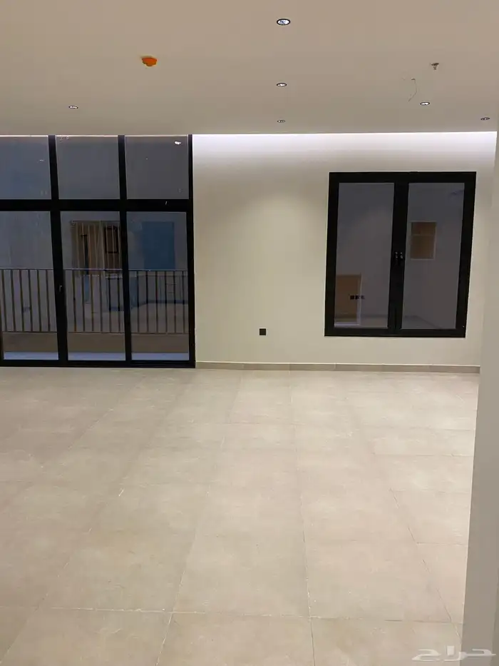 شقة سكنية للايجار بحي الحمراء الخبر 2
