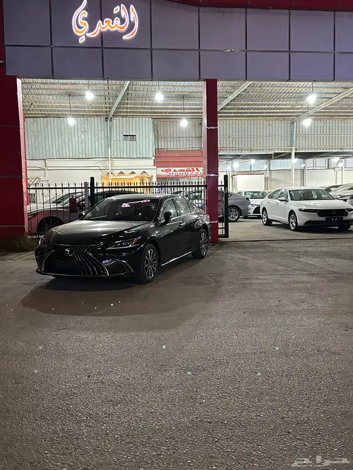 لكزس 2025 ES350 فئه AA 2
