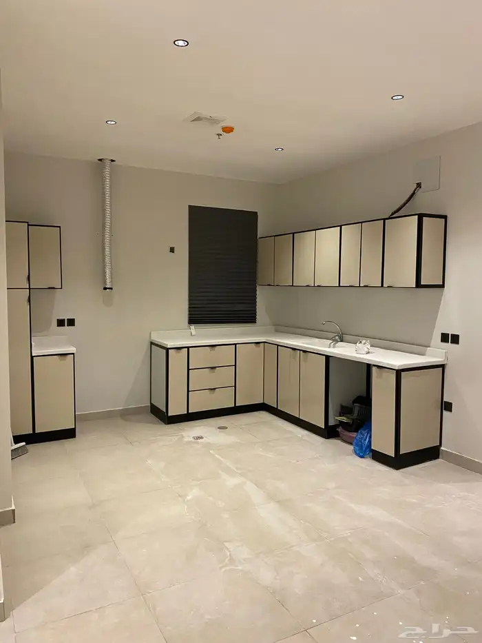 شقة سكنية للايجار بحي الحمراء الخبر 3