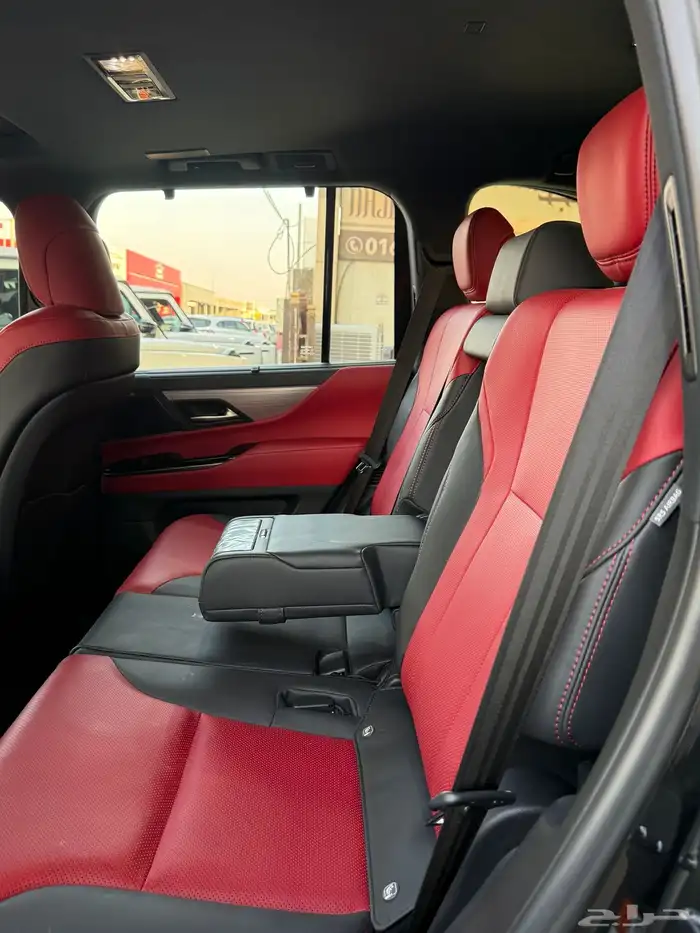 لكزس LX600 2024 عداد 25 الف وارد قطر فل بنزين 15