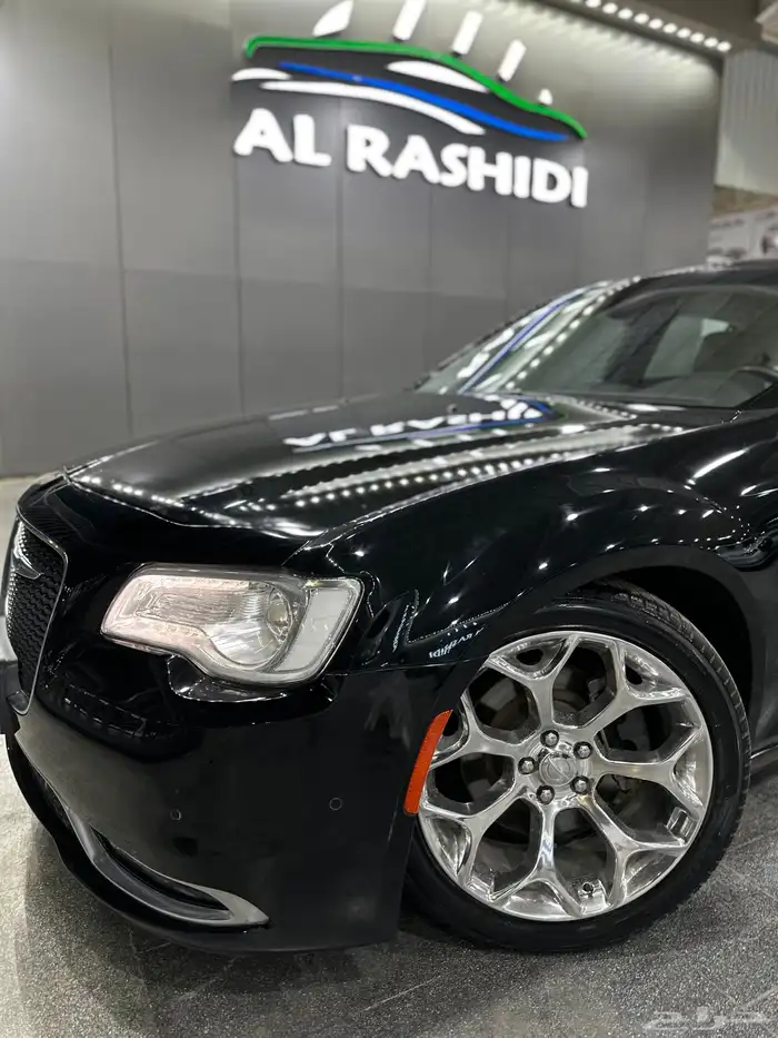 كرايزلر C300 اسود 2019 متوفر لدى معرض(عبيد الرشيدي) 2