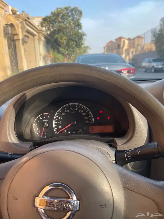 نيسان صني 5