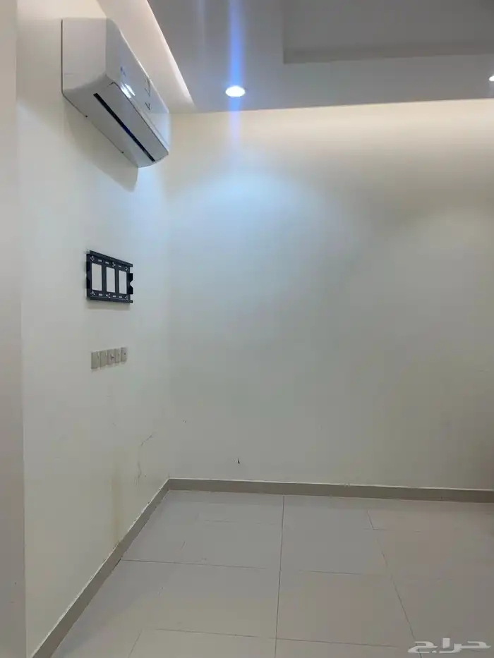 فيلا فاخره للايجار في حي النهضة خلف لولو 4